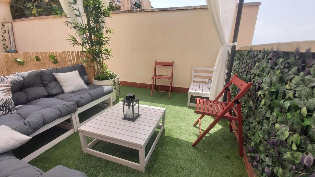 Апартаменти Del Parque Flats Atico Capuchinos Малага Екстер'єр фото