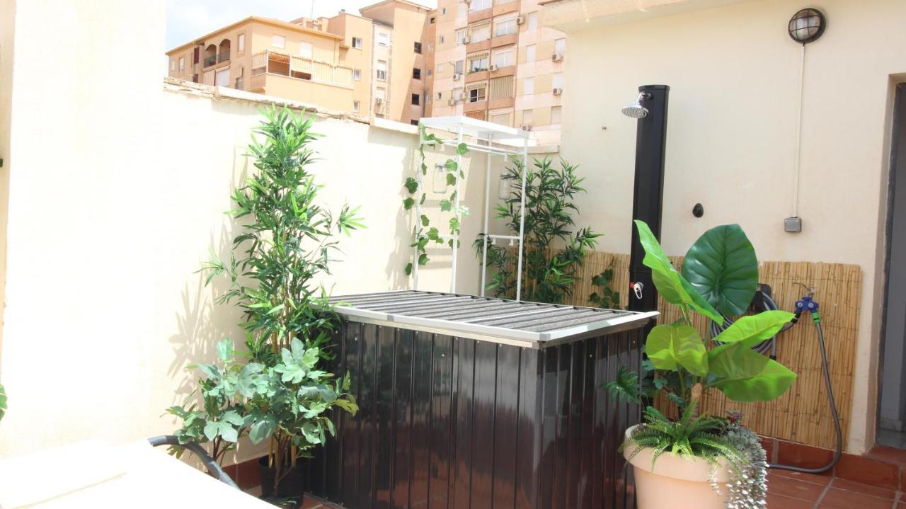 Апартаменти Del Parque Flats Atico Capuchinos Малага Екстер'єр фото